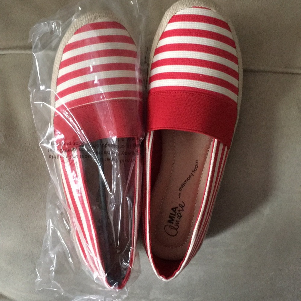 BNIB MIA Fabbiolla Espadrille Shoe 9M Memory Foam